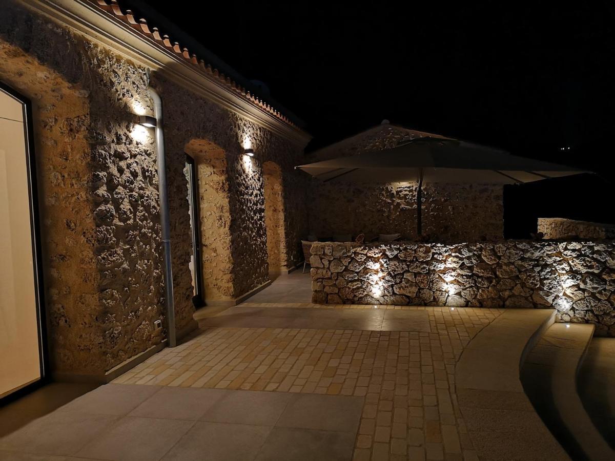 La Foresteria Di Golden Grapes Naro Bagian luar foto