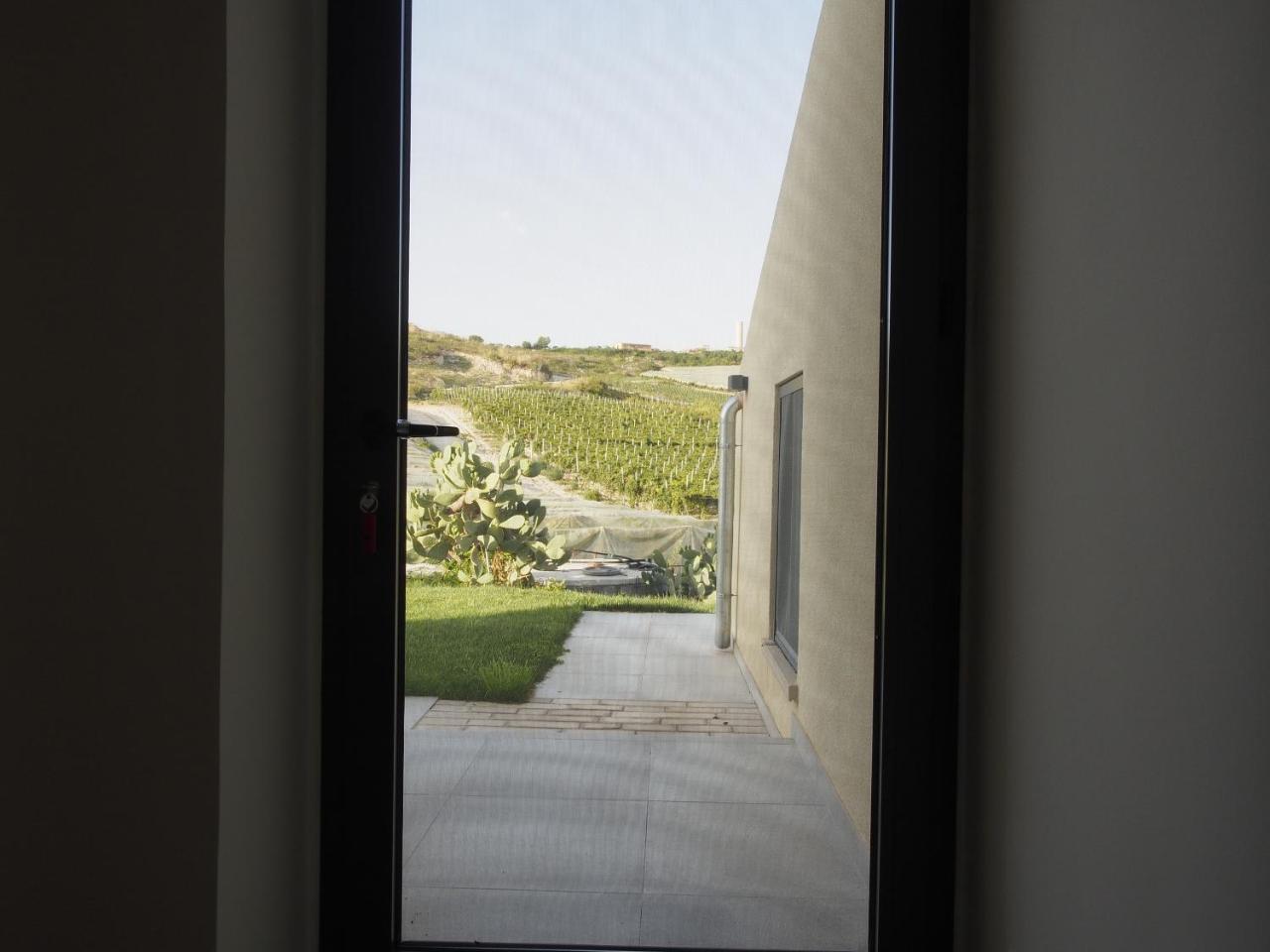 La Foresteria Di Golden Grapes Naro Bagian luar foto